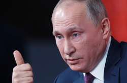 Російський суд відхилив позов Собчак і дозволив Путіну балотуватися