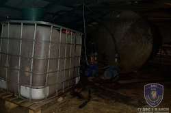 На Киевщине обнаружили цех по производству псевдоспирта