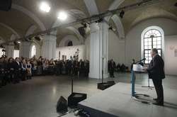 Порошенко підписав закон про дострокові пенсії членам родин загиблих учасників Революції Гідності