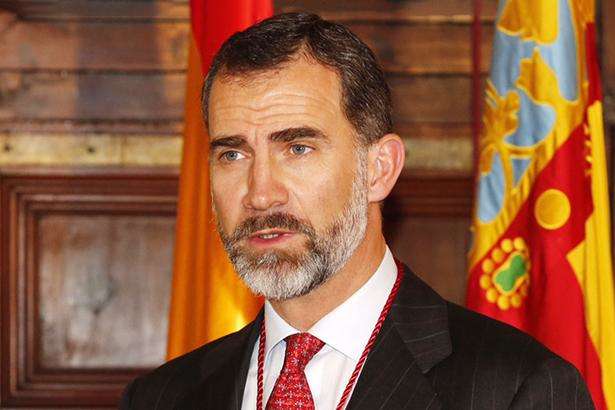Король Іспанії вперше відвідає Каталонію після референдуму про незалежність