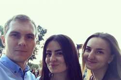 Оксана с мужем и сестрой, которые 18 октября 2017 года погибли в ДТП