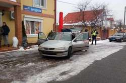 На Київщині злочинці з гранатою скоїли напад на АЗС
