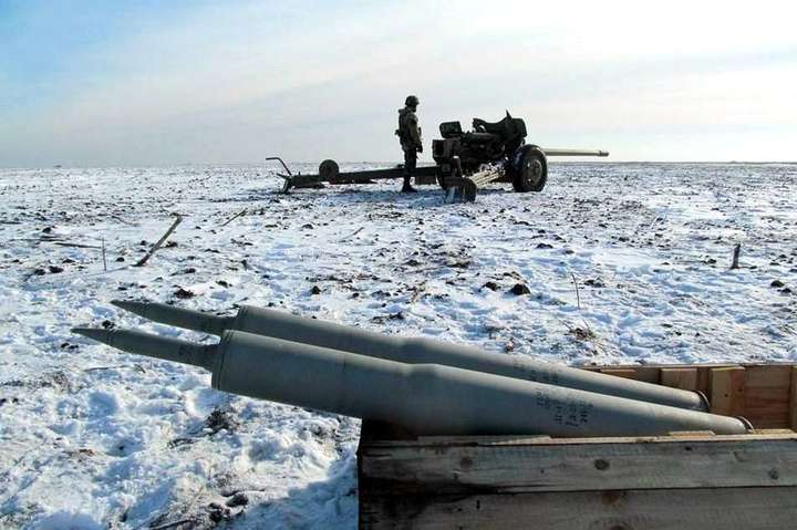 На Донбасі загинув український воїн, четверо отримали поранення 