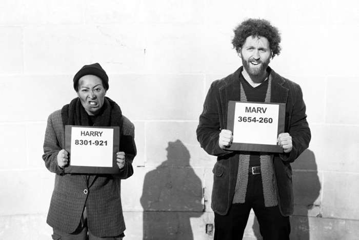 В стиле любимых киногероев: Сеть покорила забавная предсвадебная фотосессия влюбленных