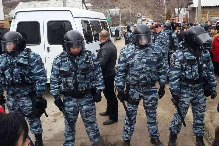 За час окупації Криму російські силовики затримали 456 українців