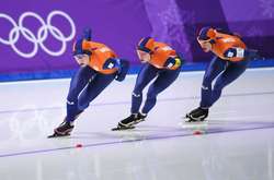 Збірні Японії та Норвегії тріумфували у командних персьютах з ковзанярського спорту