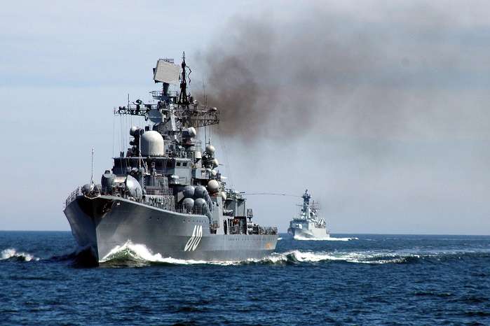 Російський флот розпочав навчання у Балтійському морі