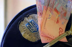 Суд виніс вирок поліцейським начальникам, які тероризували пилораму на Полтавщині 