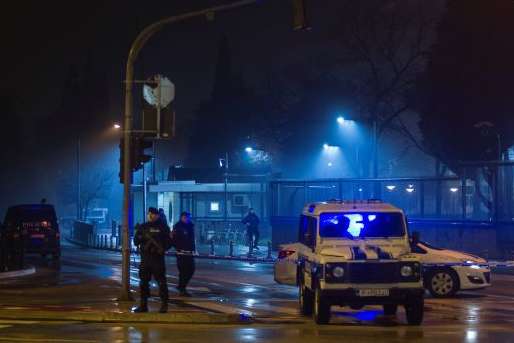 В Черногории смертник подорвал гранату возле посольства США