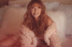 Джейн Сеймур в третий раз снялась для Playboy