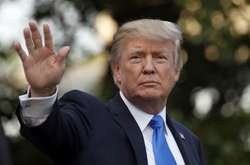 Трамп: Підготовлені вчителі могли б зі зброєю захистити школярів від нападів у США 