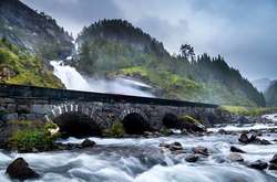 Неймовірної краси фото норвезьких островів, гірських районів та фіордів