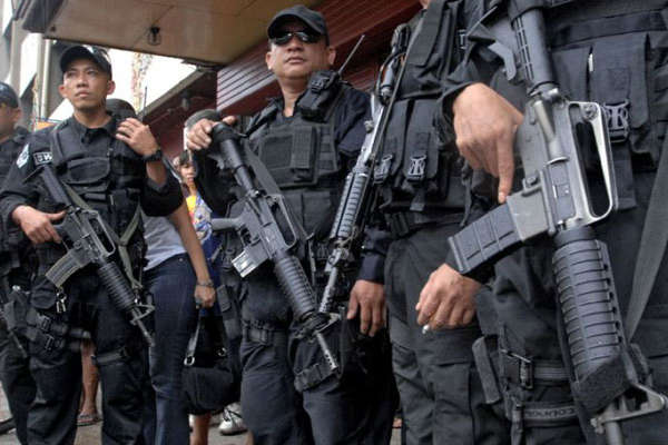 На Філіппінах за одну ніч вбили 10 наркоторговців