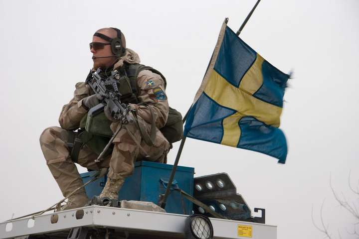 Шведська армія вимагає подвоєння витрат на оборону