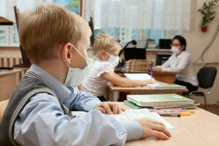 В Ізюмі на Харківщині усі школи закрили на карантин до 3 березня