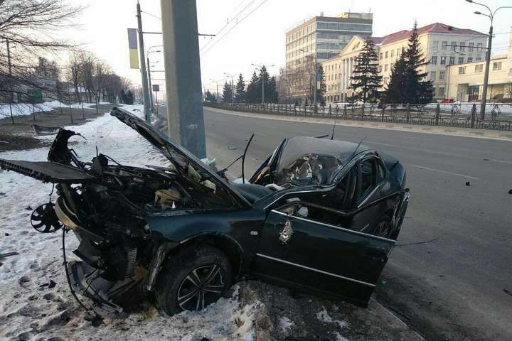 На Харківщині за ранок сталися дві смертельні аварії: моторошні фото