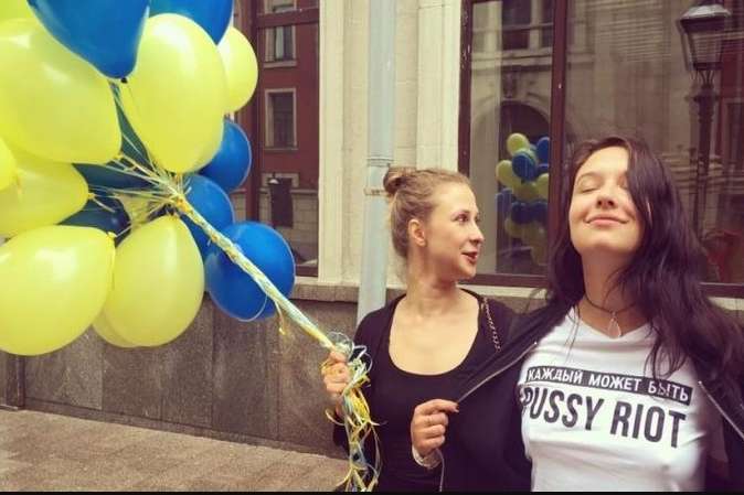 В Криму затримали учасниць гурту Pussy Riot