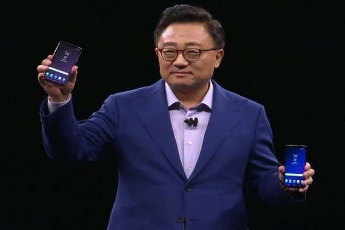 Компанія Samsung представила флагманські смартфони Galaxy S9 і Galaxy S9 + 