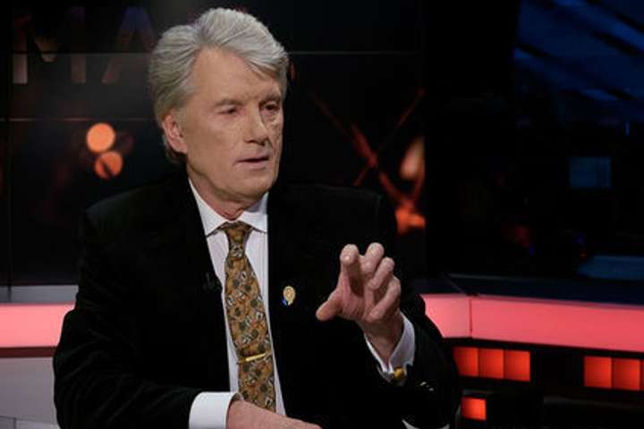 Ющенко: ми віддали ядерну зброю, а нам навіть револьверів не хочуть дати
