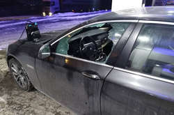 У столиці на заправці у чоловіка викрали сумку з 4 мільйонами гривень