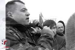 Розстріл хмельницького Майдану: полковник СБУ не відповів за свої дії, але купив Porsche