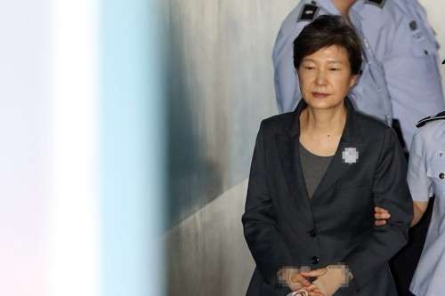 Прокуратура вимагає 30 років ув’язнення для колишньої очільниці Південної Кореї