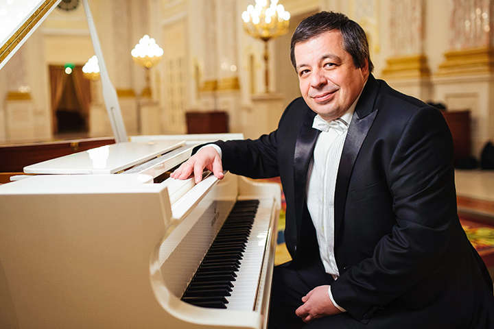 Вперше український піаніст керуватиме музичною частиною вистави у театрі La Scala 