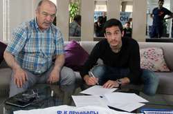 Колишній півзахисник «Динамо» підписав контракт з казахстанським клубом