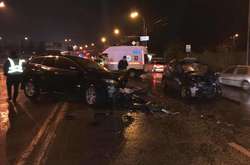 Місце смертельної ДТП на вулиці Стеценка у Києві