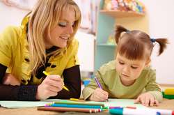 Педагоги дошкільних і позашкільних навчальних закладів комунальної форми чекають на надбавку до окладу