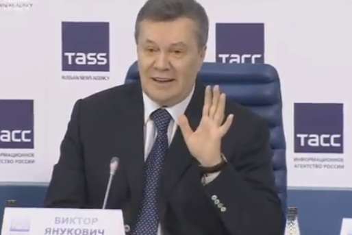 Янукович поскаржився, що змушений жити за рахунок сина