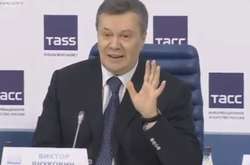 Янукович поскаржився, що змушений жити за рахунок сина