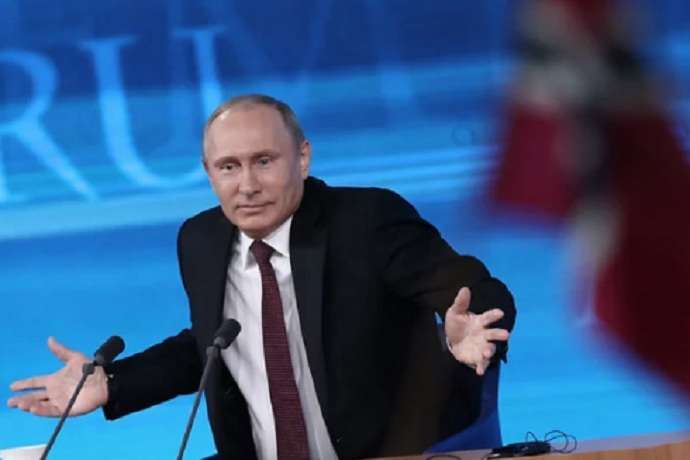 Після вихвалянь Путіна зброєю у Кремлі заявили, що РФ «не збирається втягуватися в гонку озброєнь»