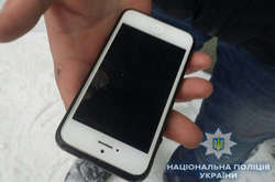 Правоохоронці затримали кишенькових злодіїв, які грабували одеситів у громадському транспорті