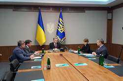  Президент скликав нараду щодо рішення «Газпрому» розірвати контракти з «Нафтогазом» 