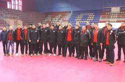 Гандболістам «Мотора» показали оновлену арену «Юність» (відео)