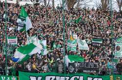 Фанати «Карпат» будуть збирати гроші для погашення боргу перед гравцем клубу