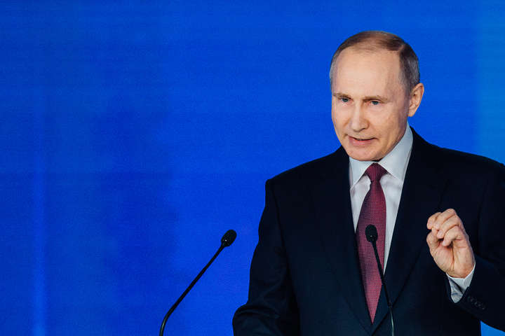Путін зажадав від США надати офіційні документи про втручання РФ у вибори