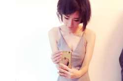 Умная и красивая: эффектные фото привлекательной регулировщицы из Тайваня