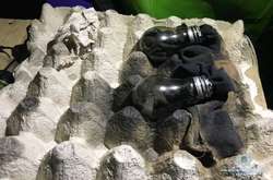 Полиция показала опасные находки из палаточного городка под Радой (фото)