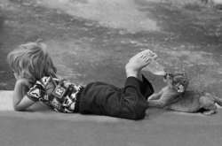  Дети и дикие звери в объективе знаменитого фотографа из Африки