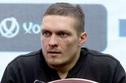 Усик відвідає матч «Барселона» - «Атлетико» на «Камп Ноу»