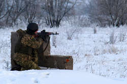 АТО: ворог продовжив обстріли із забороненого озброєння