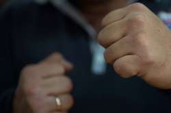 Під Дніпром судять депутата сільради, який до смерті побив підлеглого