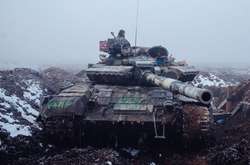 Доба в АТО: Бойовики гатили з танка біля Павлополя 