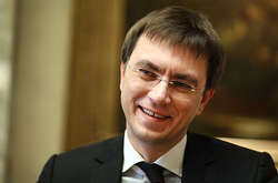 Министр Омелян скоро станет отцом в третий раз