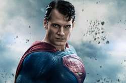  Актер Генри Кавилл 