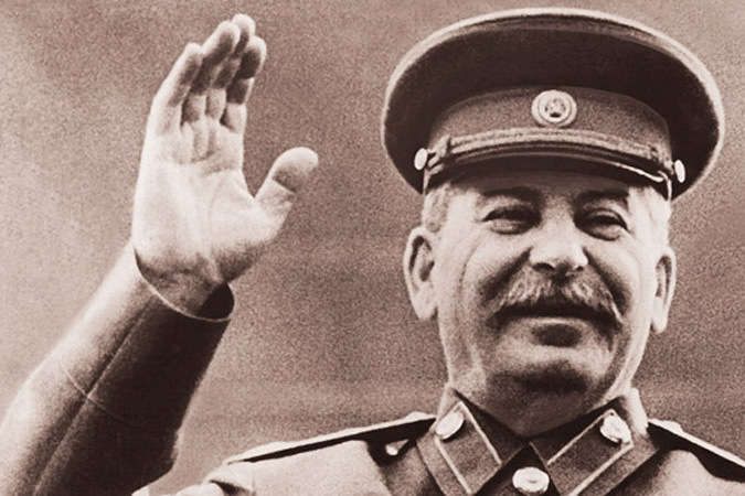 Росіяни відзначають 65-ту річницю смерті «найвидатнішої людини всіх часів та народів»