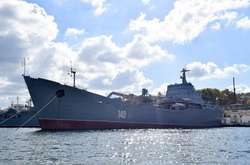 Російський військовий корабель увійшов в Середземне море