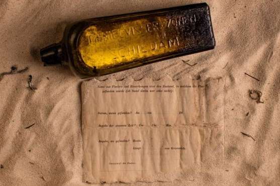 Біля берегів Австралії знайшли пляшку із посланням, якому 132 роки